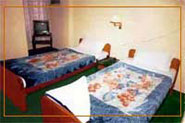 Twin Bed Room in Hotel Diplomat